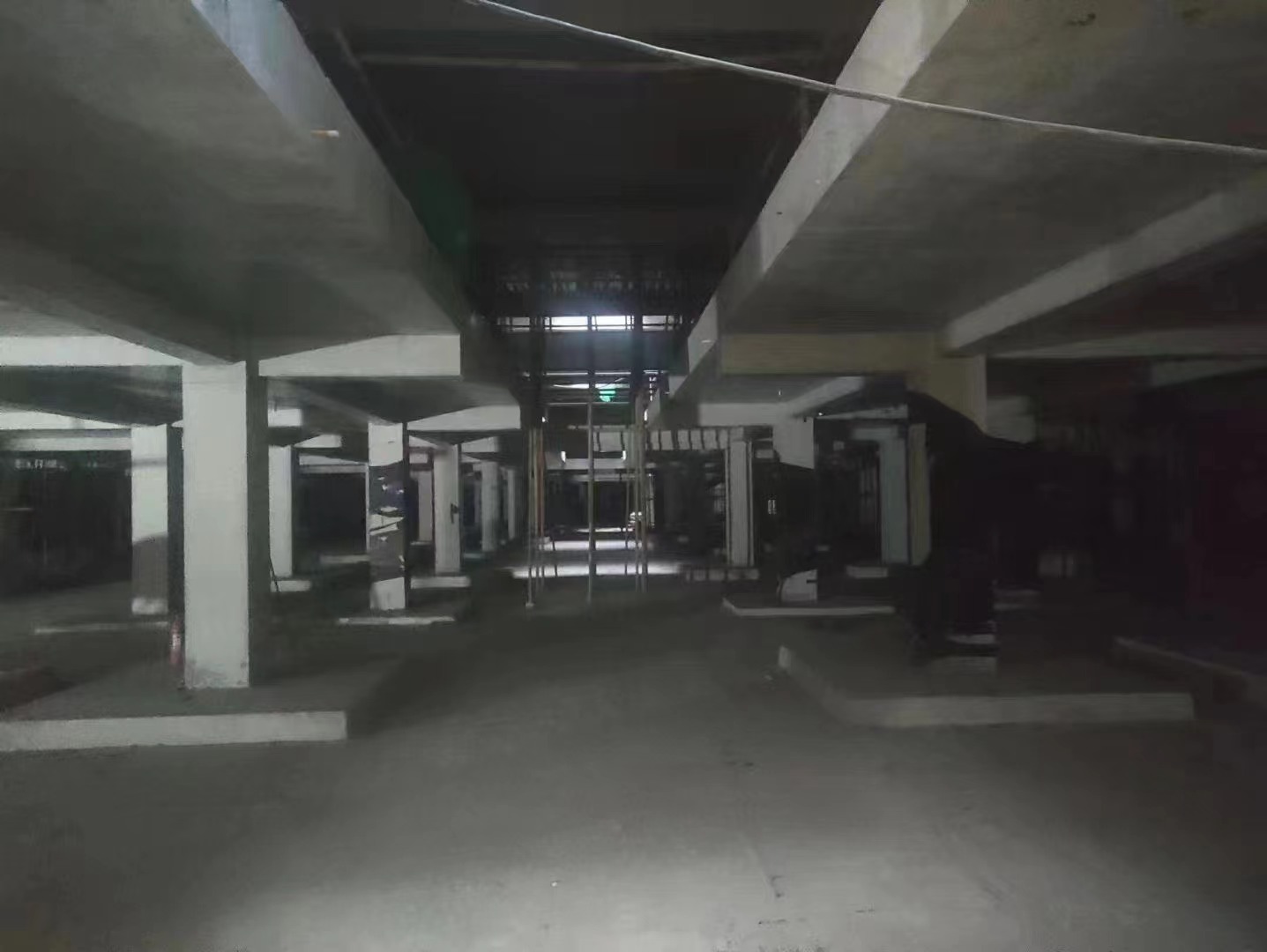 平凉山东又一个上海博普LOFT车库拔地而起